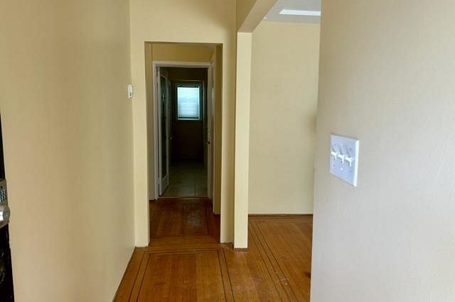 4207 W 15th Street Vancouver, BC - 2