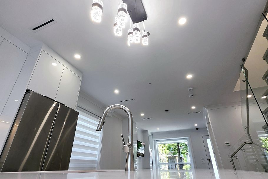 3466 28th Avenue Vancouver, BC - 17