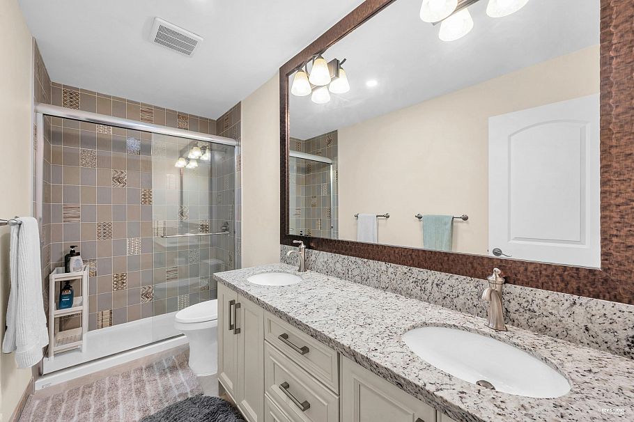 2143 Mcmullen Avenue Vancouver, BC - 23