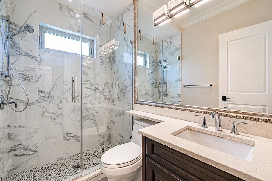 1379 W 46th Avenue Vancouver, BC - 26
