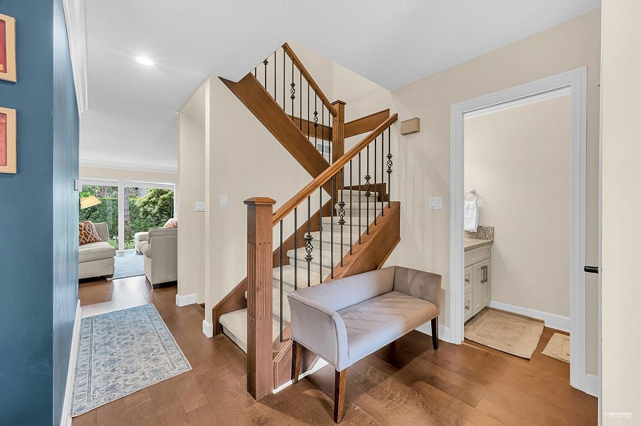 2143 Mcmullen Avenue Vancouver, BC - 9