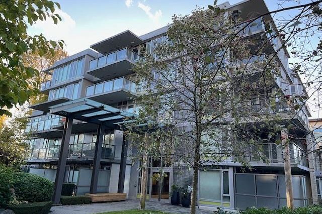 106 3162 Riverwalk Avenue Vancouver, BC - 2