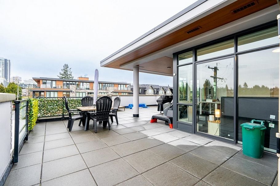 404 458 W 63rd Avenue Vancouver, BC - 30