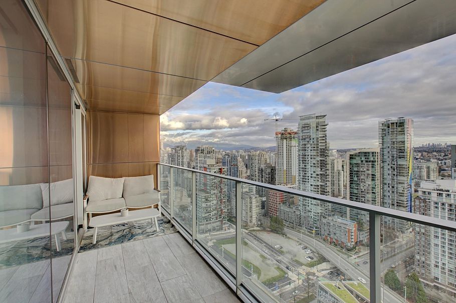 3809 1480 Howe Street Vancouver, BC - 23