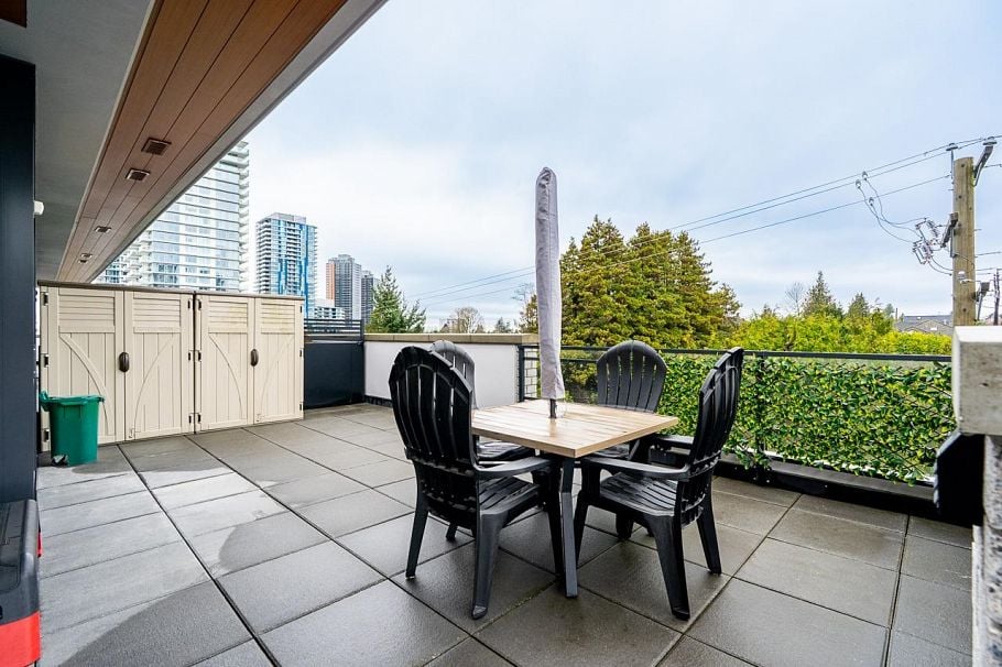 404 458 W 63rd Avenue Vancouver, BC - 31