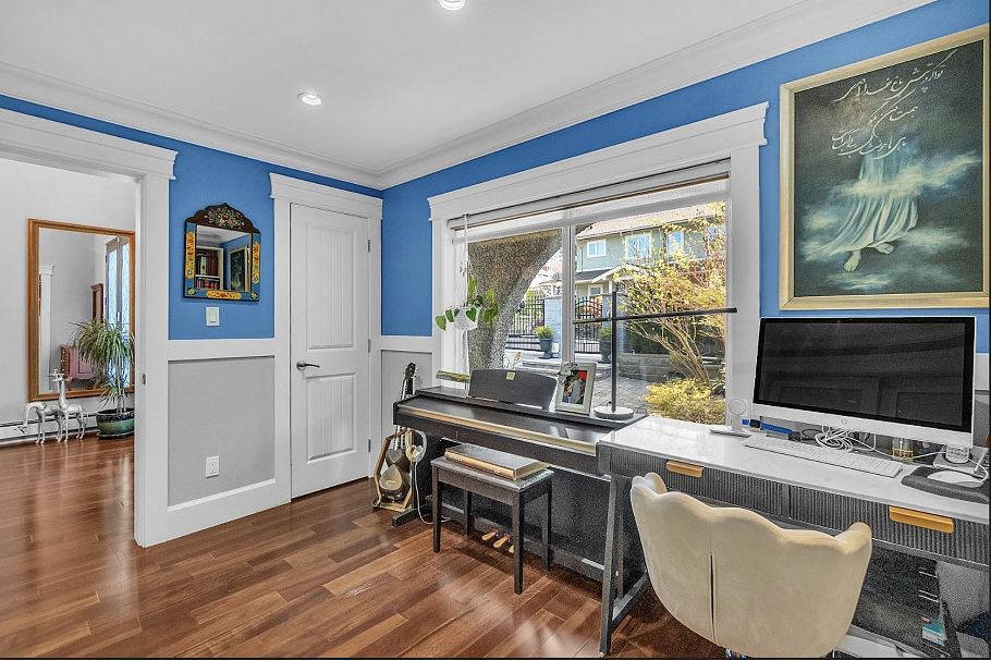 3263 Norwood Avenue North Vancouver, BC - 16