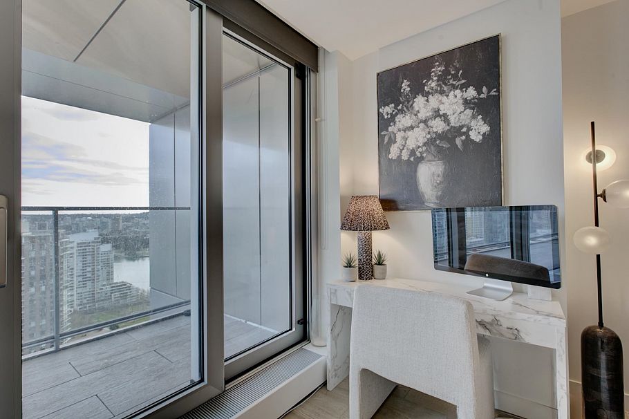 3809 1480 Howe Street Vancouver, BC - 21