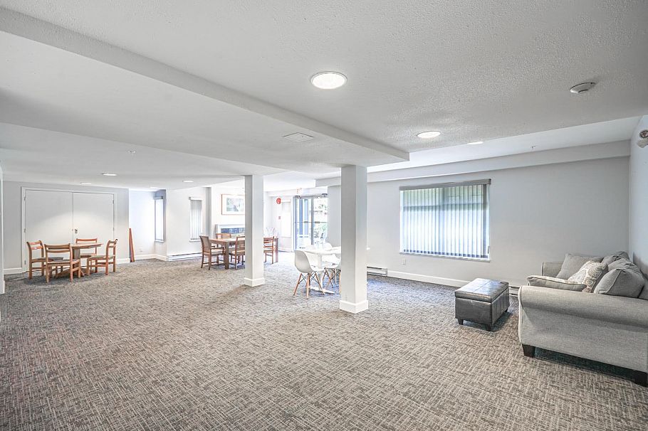 203 865 W 15th Avenue Vancouver, BC - 28