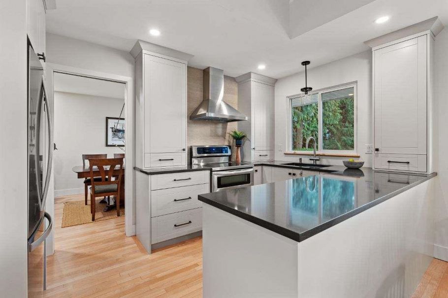 2685 Byron Road North Vancouver, BC - 6