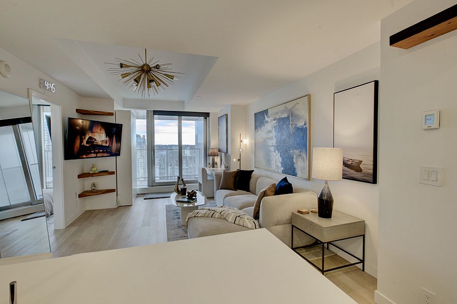 3809 1480 Howe Street Vancouver, BC - 10