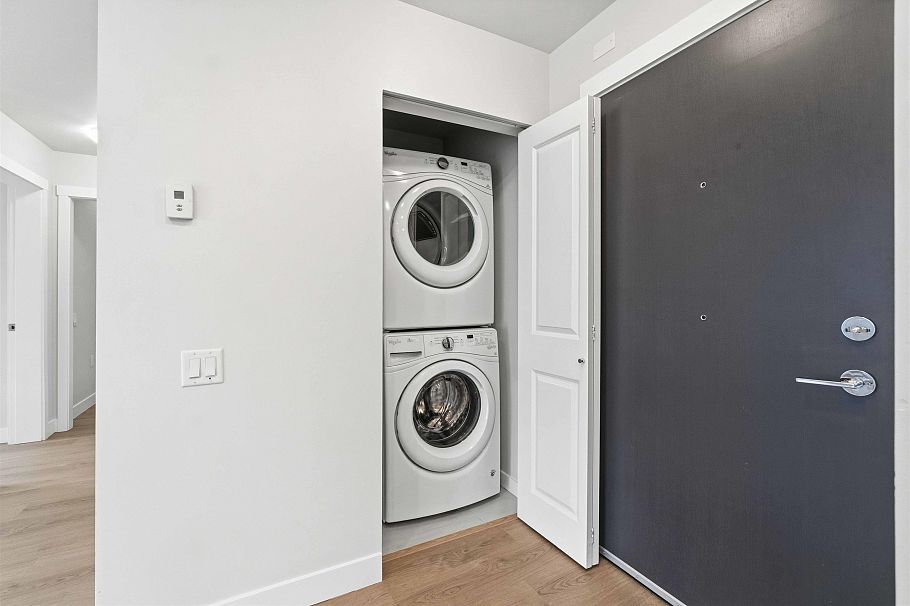 414 3289 Riverwalk Avenue Vancouver, BC - 23