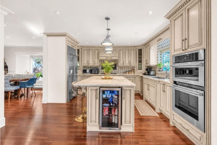 3263 Norwood Avenue North Vancouver, BC - 6