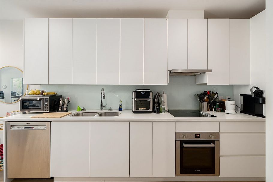 104 1591 Bowser Avenue North Vancouver, BC - 8