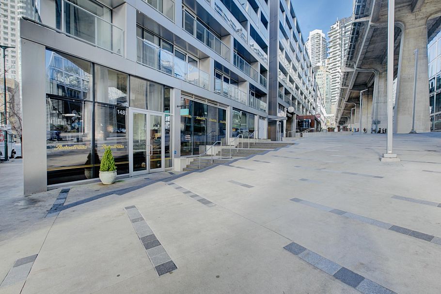 3809 1480 Howe Street Vancouver, BC - 40