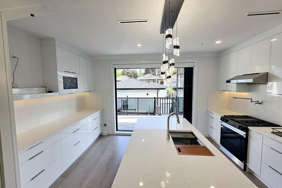 3466 28th Avenue Vancouver, BC - 14