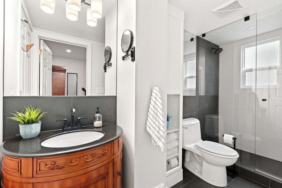 2685 Byron Road North Vancouver, BC - 22