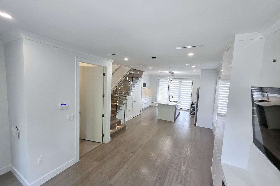 3466 28th Avenue Vancouver, BC - 13