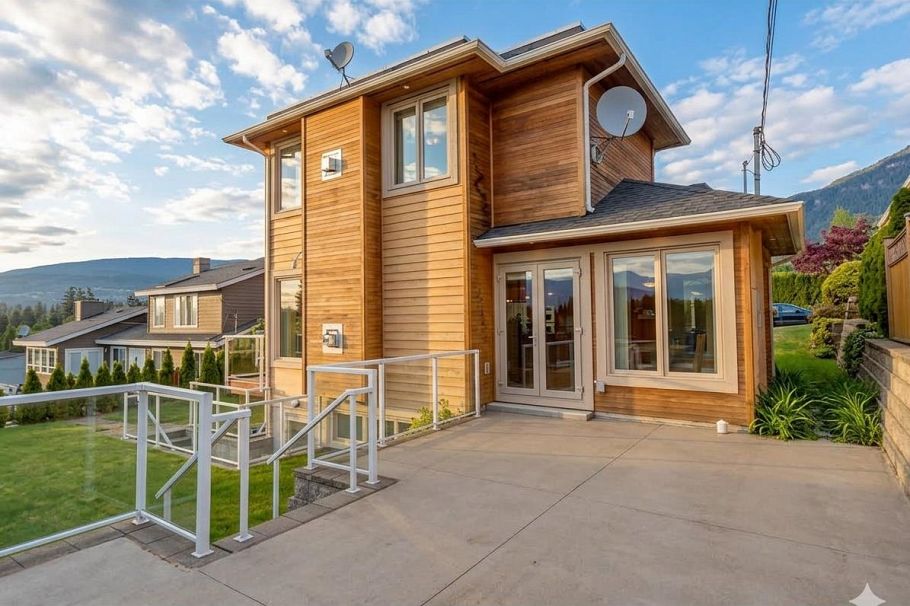 885 Beaconsfield Road North Vancouver, BC - 13