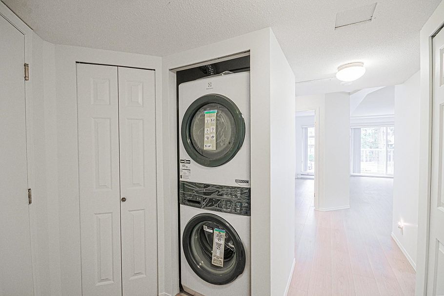 203 865 W 15th Avenue Vancouver, BC - 22