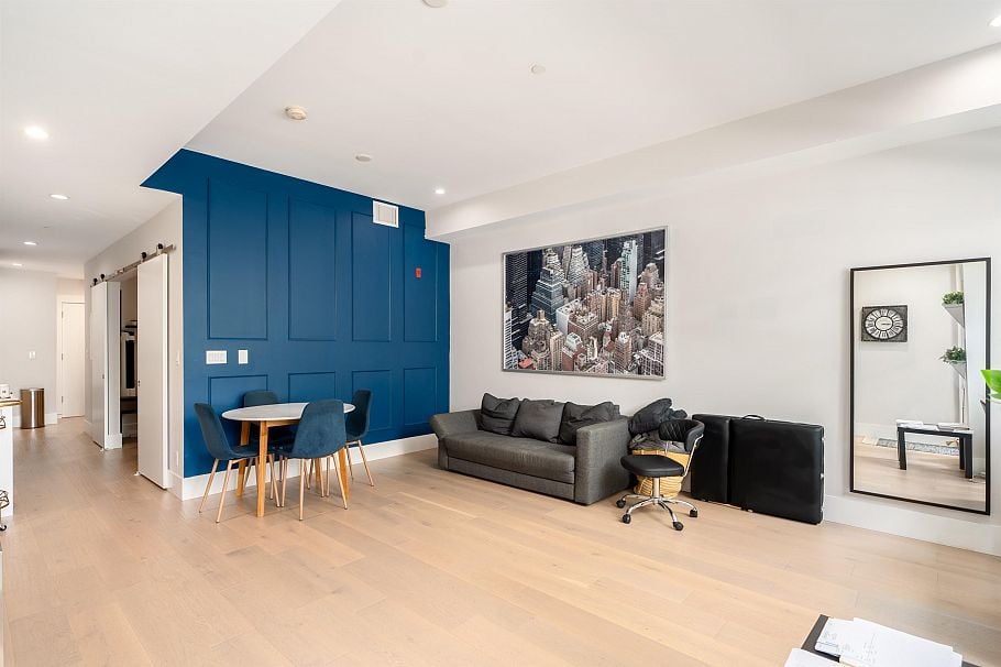 104 1591 Bowser Avenue North Vancouver, BC - 13