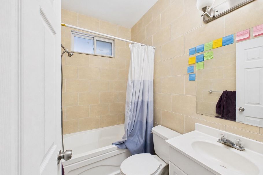 3394 Seaforth Drive Vancouver, BC - 31
