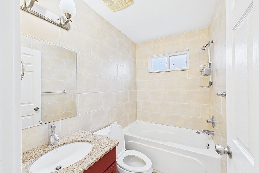 3394 Seaforth Drive Vancouver, BC - 22