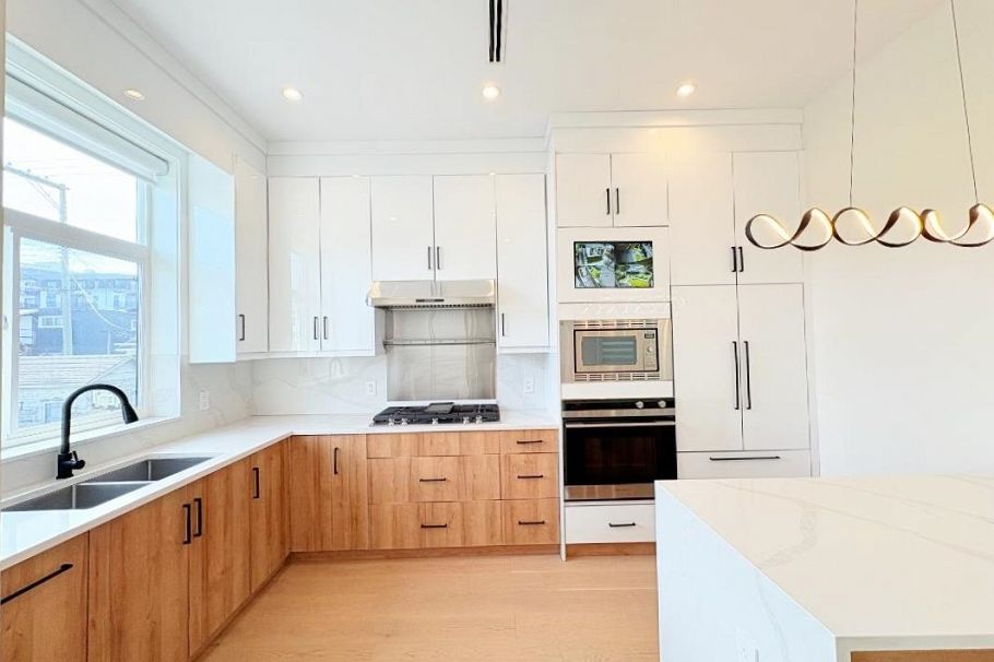 2026 E 32nd Avenue Vancouver, BC - 6
