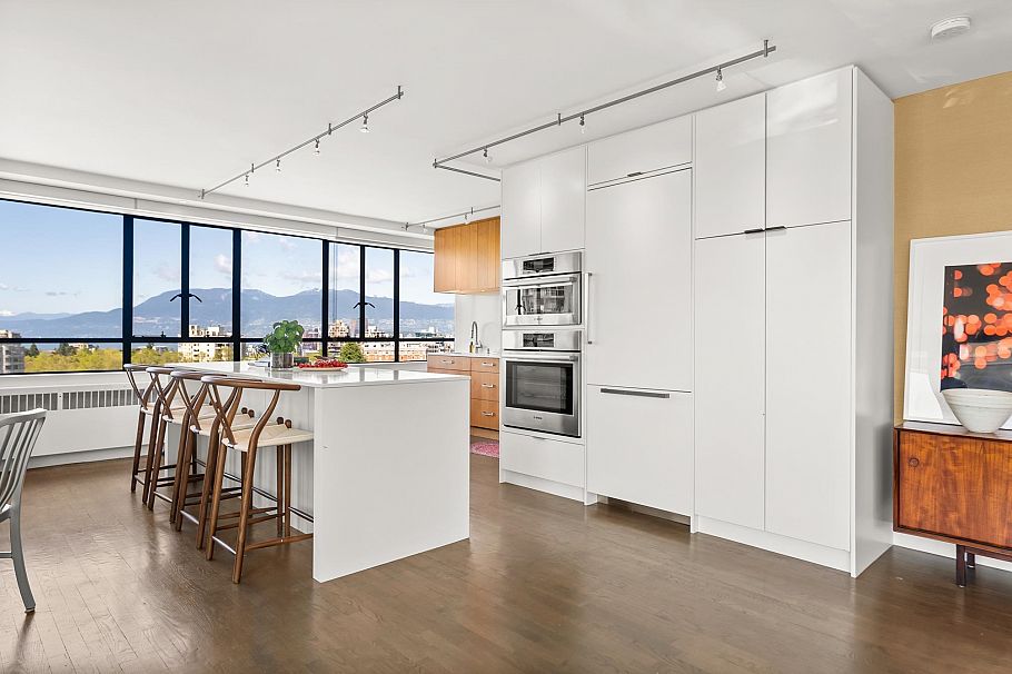 724 1445 Marpole Avenue Vancouver, BC - 17