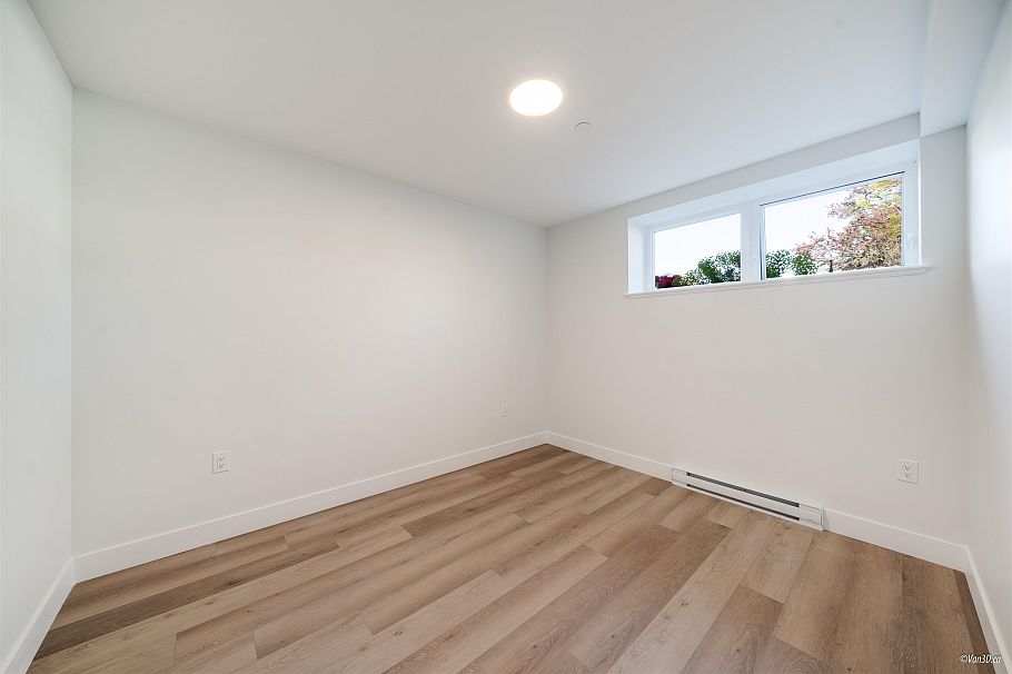 6709 Fleming Street Vancouver, BC - 31
