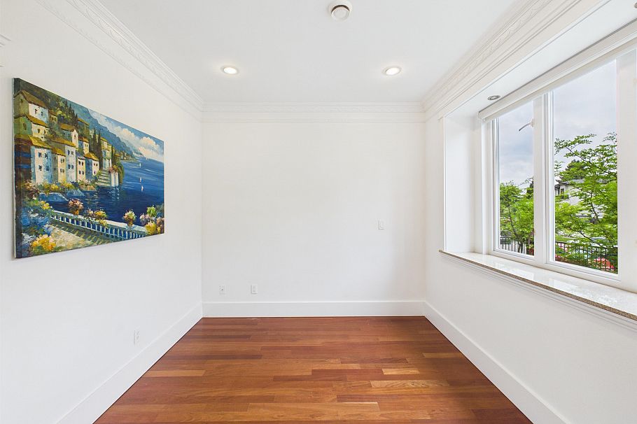 3394 Seaforth Drive Vancouver, BC - 11