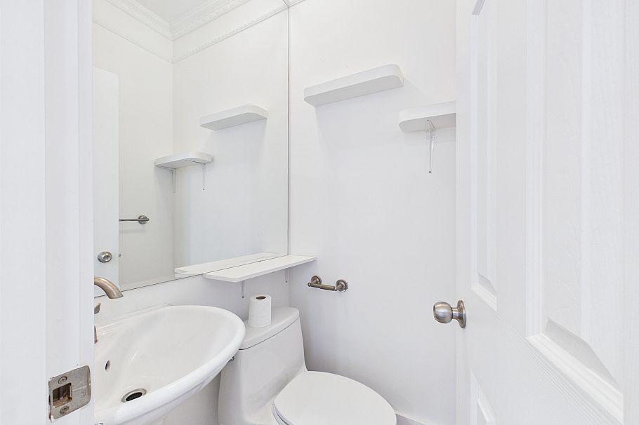 3394 Seaforth Drive Vancouver, BC - 12