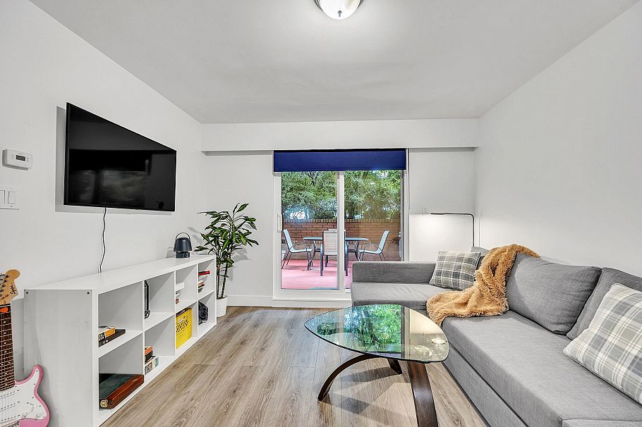 107 215 N Templeton Drive Vancouver, BC - 11