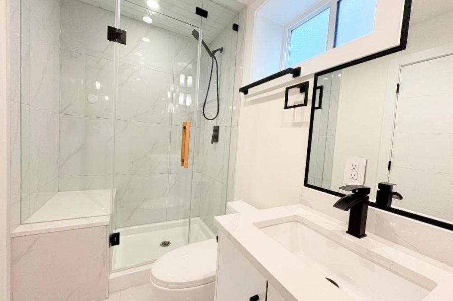 2026 E 32nd Avenue Vancouver, BC - 29