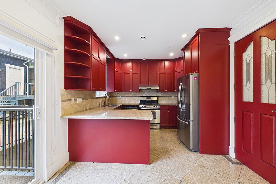 3394 Seaforth Drive Vancouver, BC - 14