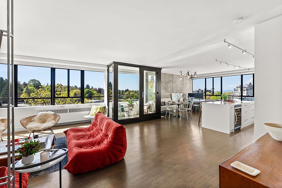 724 1445 Marpole Avenue Vancouver, BC - 9