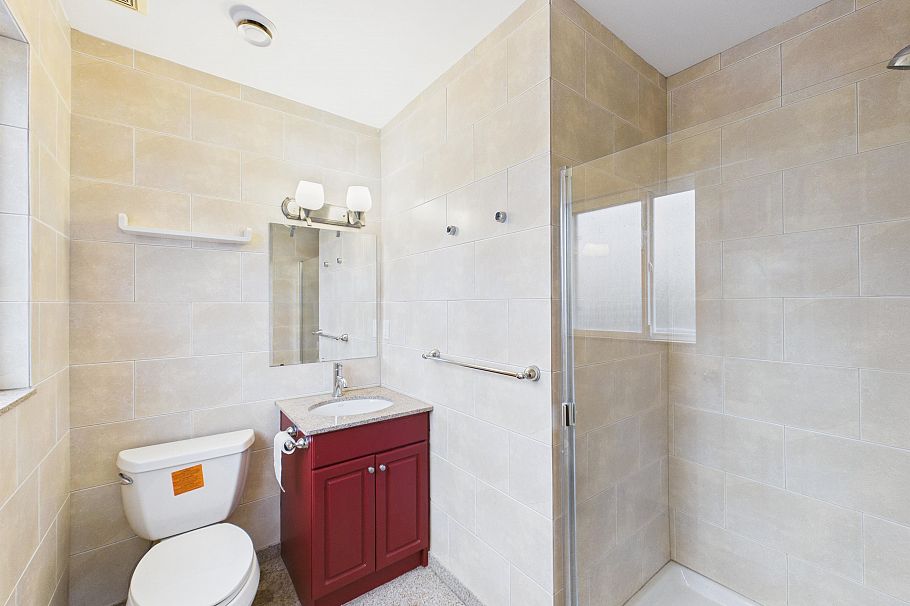 3394 Seaforth Drive Vancouver, BC - 20