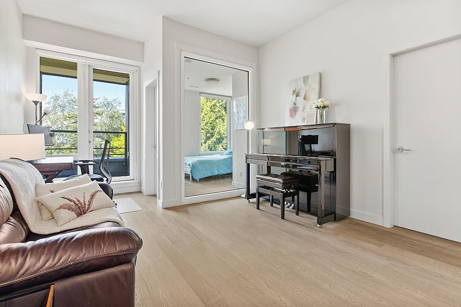 307 4488 Cambie Street Vancouver, BC - 11