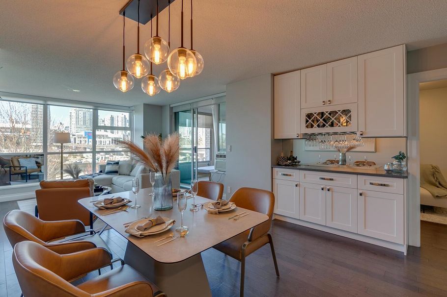 406 125 Milross Avenue Vancouver, BC - 2