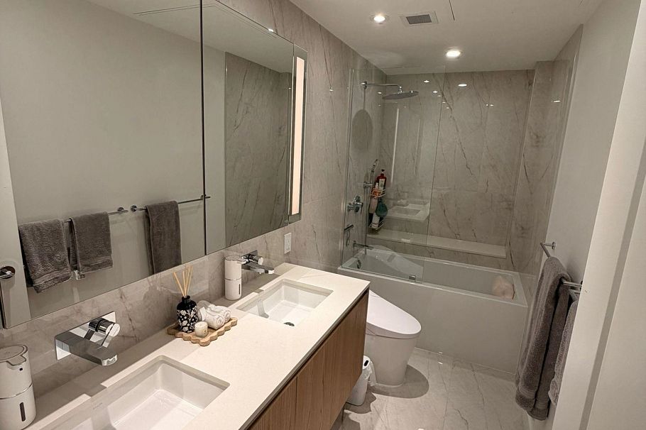 515 135 E 13th Street North Vancouver, BC - 7