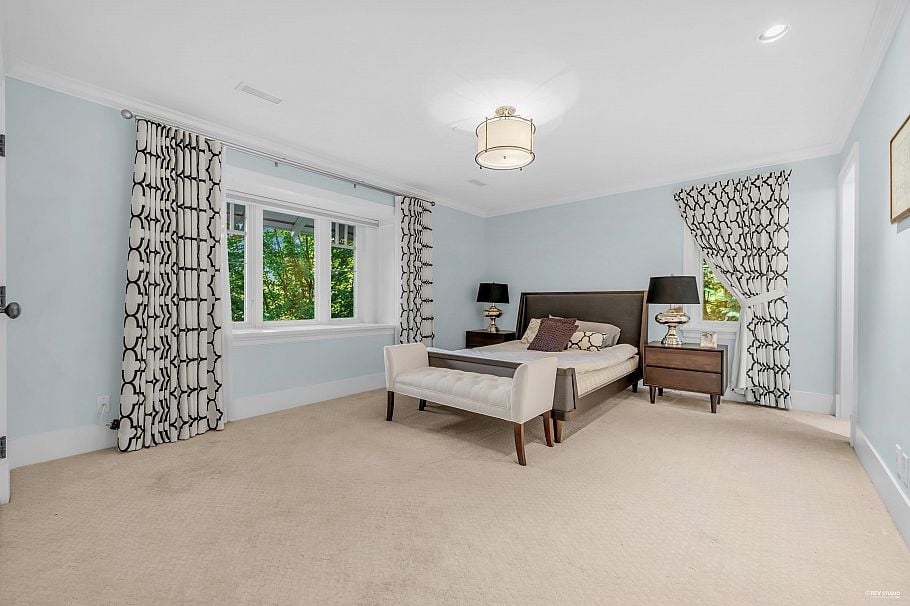 5530 Mcmaster Road Vancouver, BC - 18