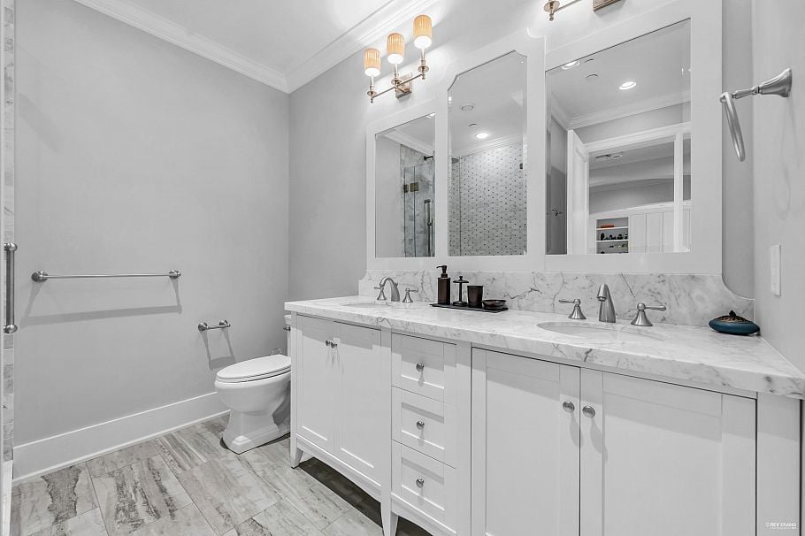 5530 Mcmaster Road Vancouver, BC - 21