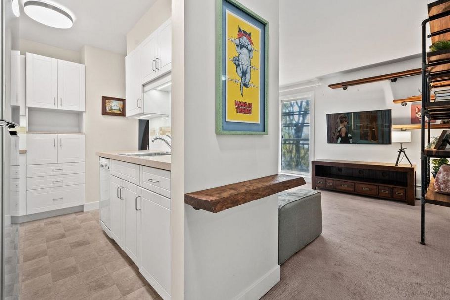 314 711 E 6th Avenue Vancouver, BC - 1