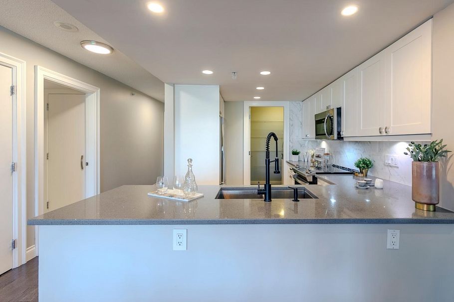 406 125 Milross Avenue Vancouver, BC - 14