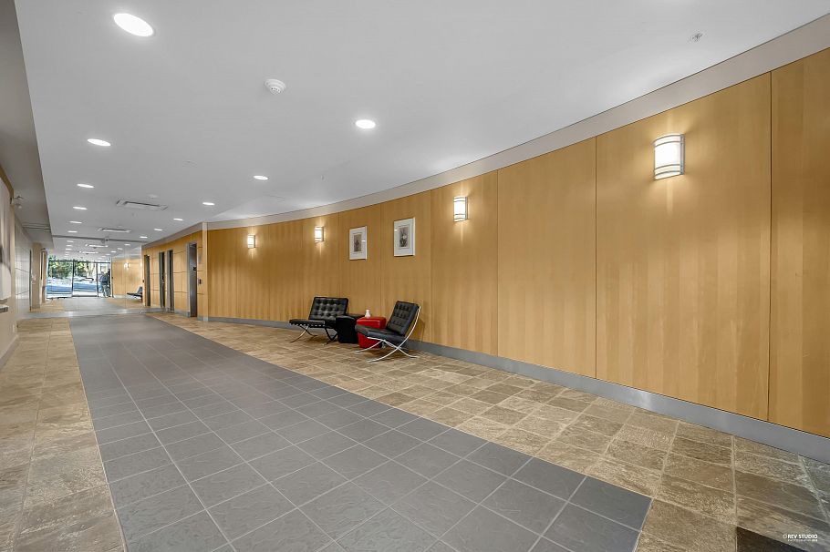 214 1688 Robson Street Vancouver, BC - 12