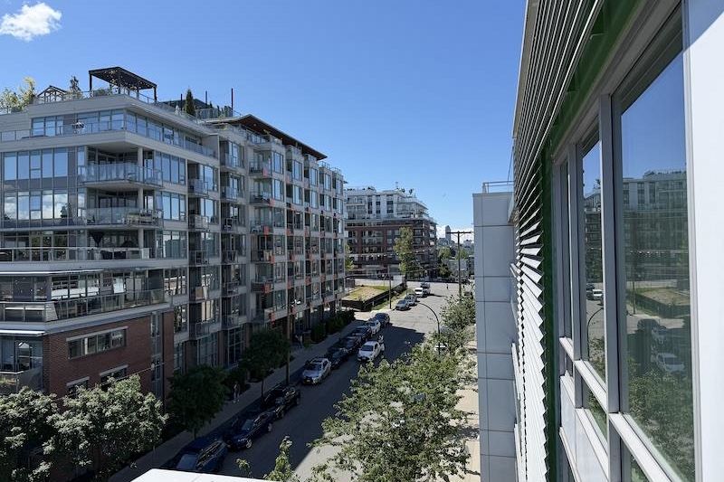 607 289 E 6 Avenue Vancouver, BC - 8