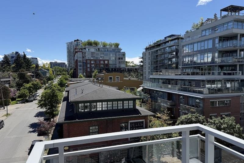 607 289 E 6 Avenue Vancouver, BC - 7