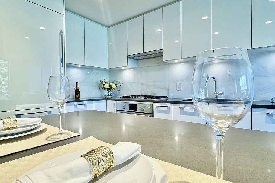 1307 3487 Binning Road Vancouver, BC - 16