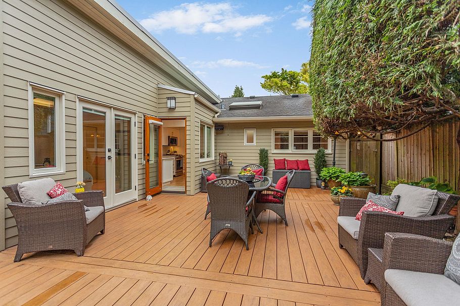 4467 St. George Street Vancouver, BC - 26