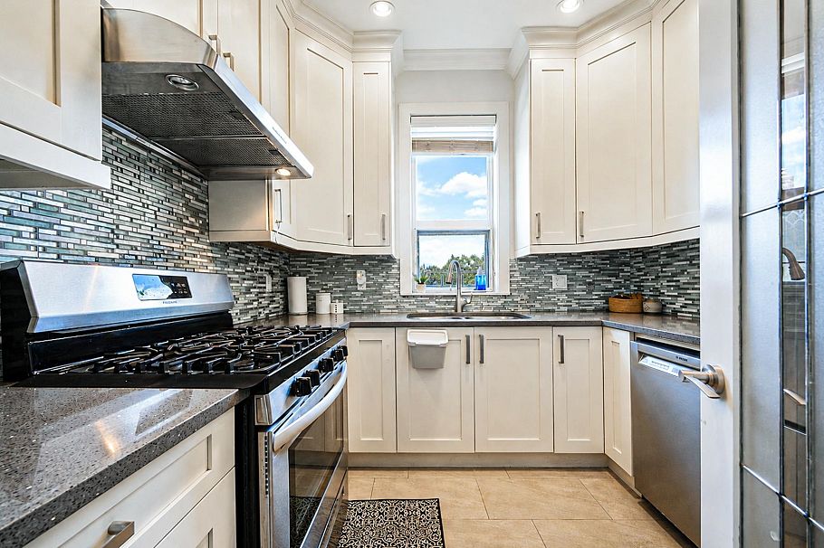 4263 Winnifred Street Burnaby, BC - 19