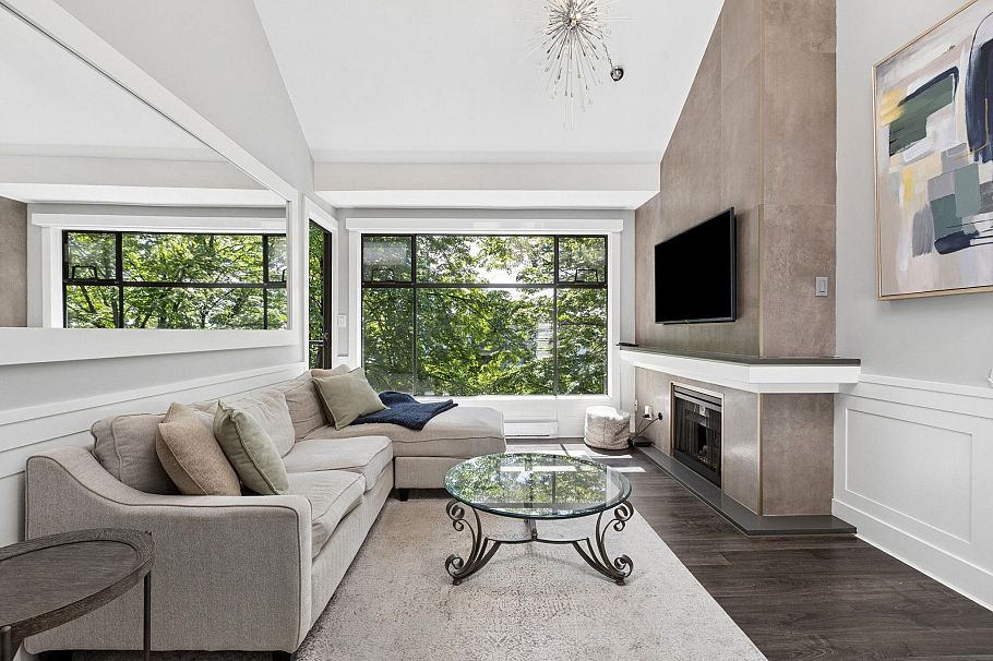 303 1702 Chesterfield Avenue North Vancouver, BC - 5